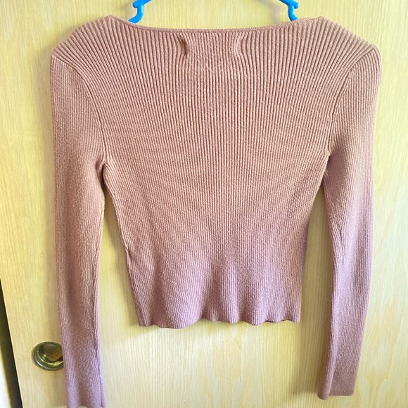 Taupe Long Sleeve Abercrombie Sweater Top - Picture 2 of 2